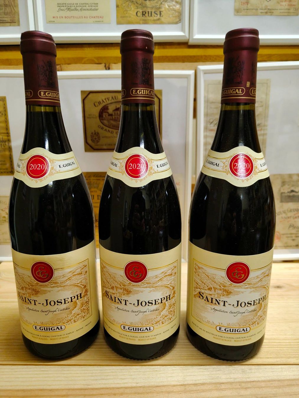 Vino: 3x 2020  SAINT JOSEPH E.GUIGAL – Nuovo e nell'imballaggio originale da Münchenstein venduto da weinundspirituosen 1