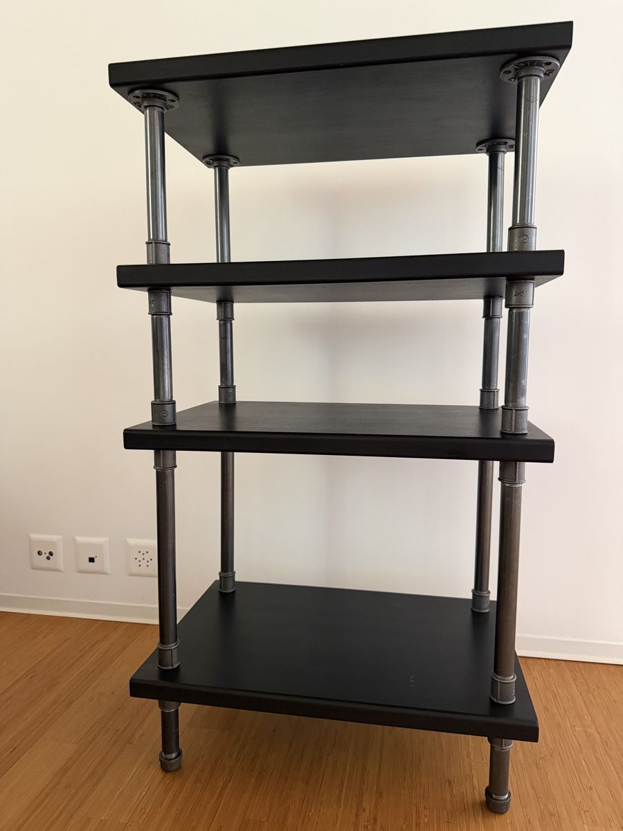 Scaffali: HiFi vinyl shelving unit – Nuovo (secondo la descrizione) da Uerikon venduto da kot_7lql