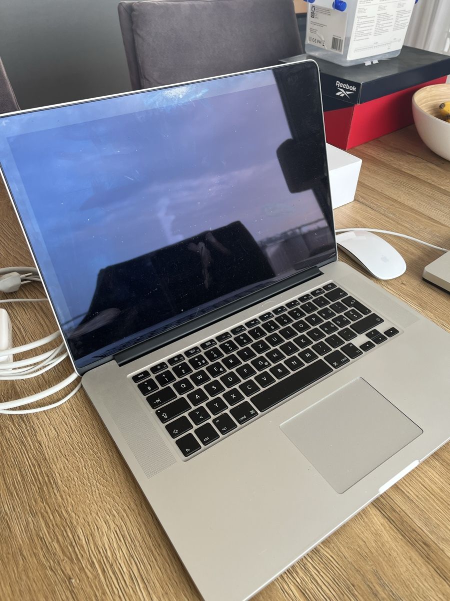 Apple Notebooks: Apple Macbook Pro – Gebraucht aus Hindelbank von  1