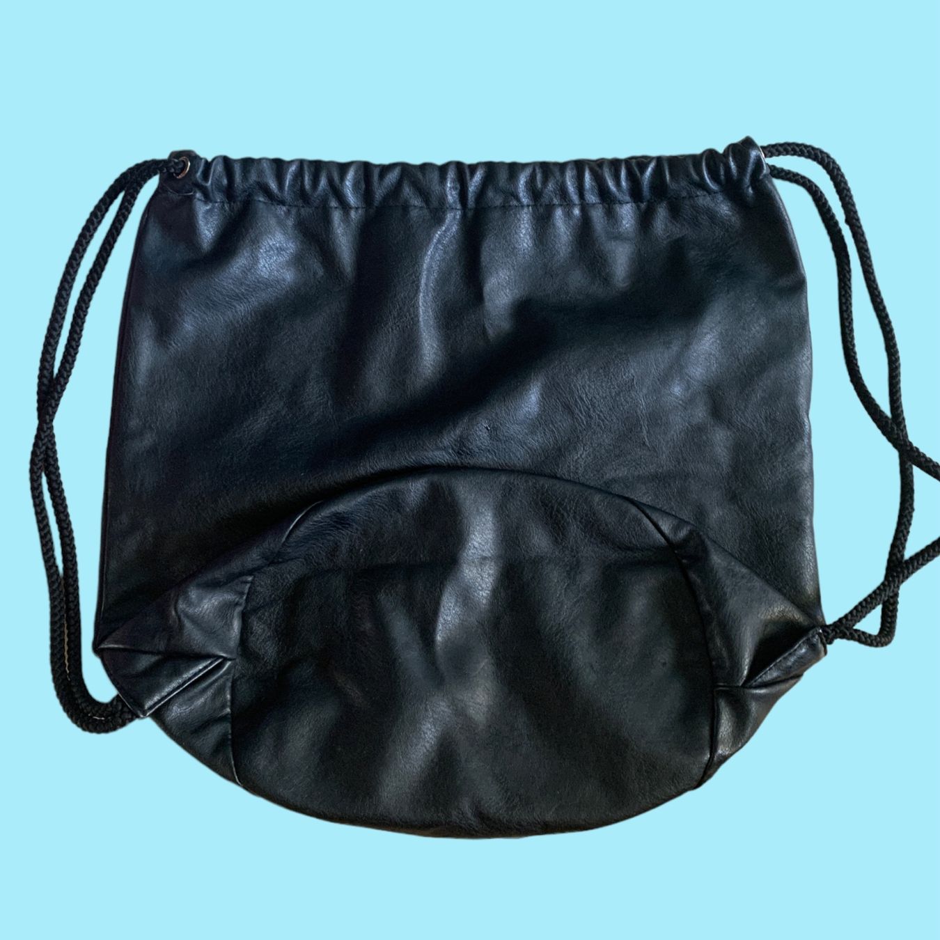 H&M Borse: Star themed faux leather drawstring bag – Usato da Basel venduto da demonbaby2222