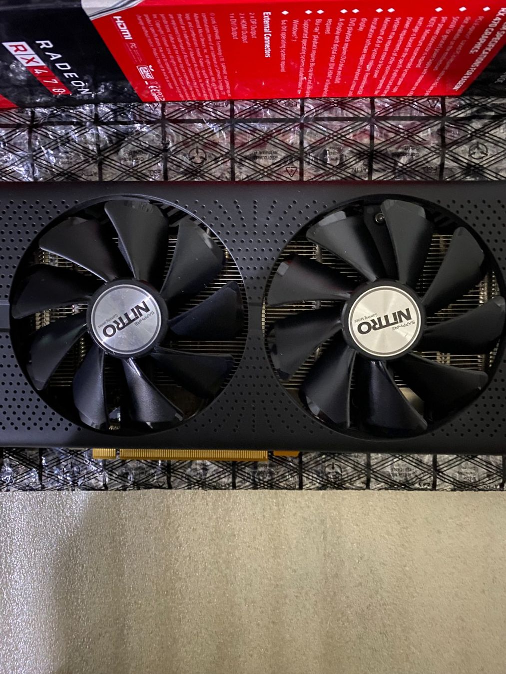 Schede grafiche: SAPPHIRE NITRO+ Radeon RX 470 + 8G GDDR5 – Usato da Bülach venduto da samang 7