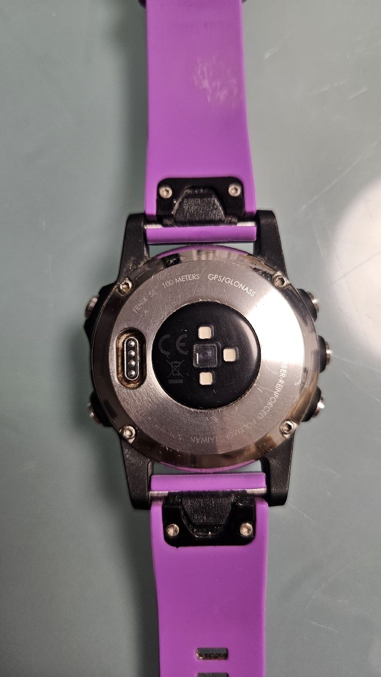 Garmin Smartwatch: Garmin Fenix 5S  – Gebraucht aus Leuzigen von bonny2 1