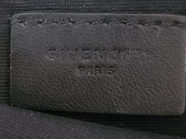Givenchy Borse: Givenchy Pochette Tasche Abendtasche SCHWARZ LEDER ORIGINAL – Usato da Binningen venduto da lieblingsstyle 4