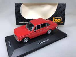 Volvo 144 - IXO - 1:43