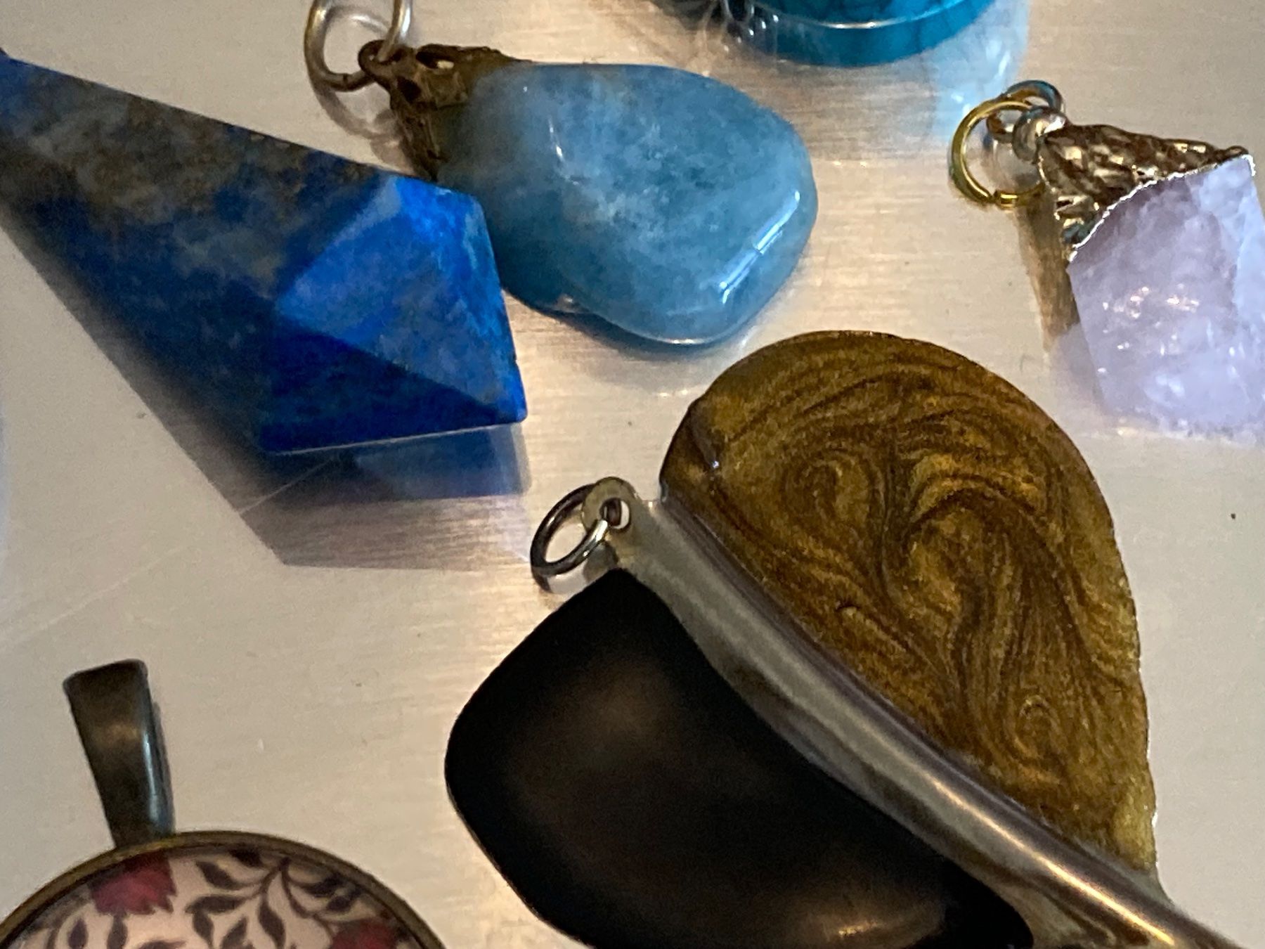 Ciondoli: Lot vintage pendentifs – Usato da Marly venduto da Antigona71 1