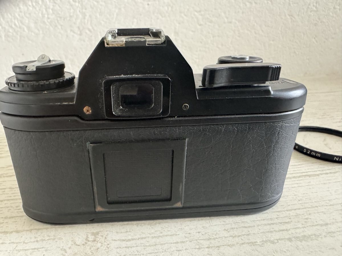 Nikon Fotocamera: Nikon em  kamera – Usato da Zunzgen venduto da milesdavis76 3