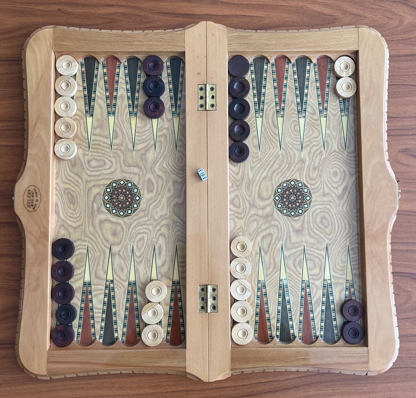 Spiele: Hochwertiges Backgammon aus Walnussholz, Handmade! – Neu (gemäss Beschreibung) aus Fischbach-Göslikon von Rosatt 1