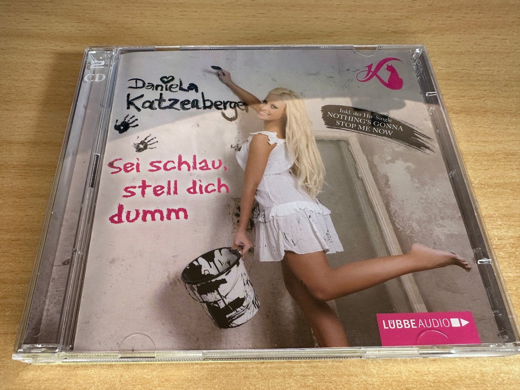 Audiolibri: U9 Daniela Katzenberger - Sei schlau, stell dich dumm - 2 CD – Usato da Rikon im Tösstal venduto da Alpenmutz