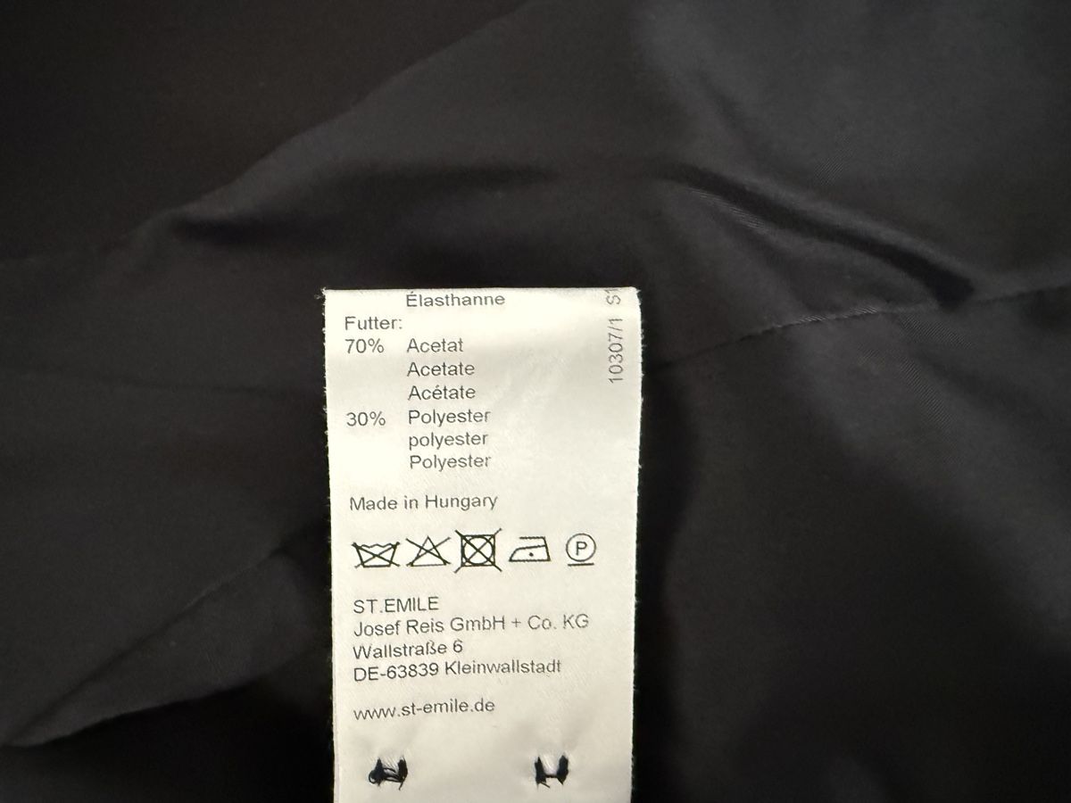 Jacken: Stylish St. Emile Blazer - Size S like new! – Gebraucht aus Altendorf von Alovely 7