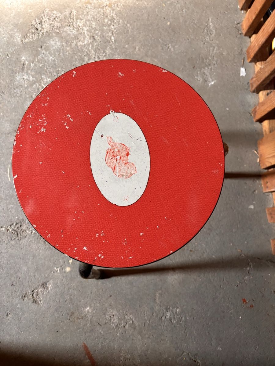 Hocker: Runder Hocker 50er  – Gebraucht aus Bern von raupenimmersatt 1