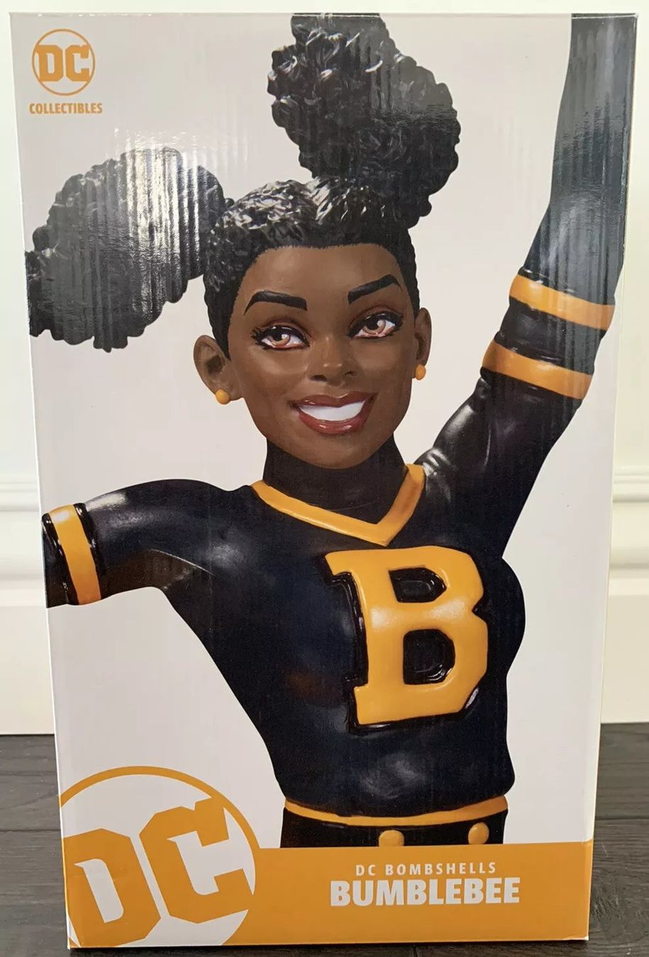 Statuette: DC Bombshell Bumblebee Limited Edition Statue – Usato da Oberentfelden venduto da FiguresAndGamesPlace 1