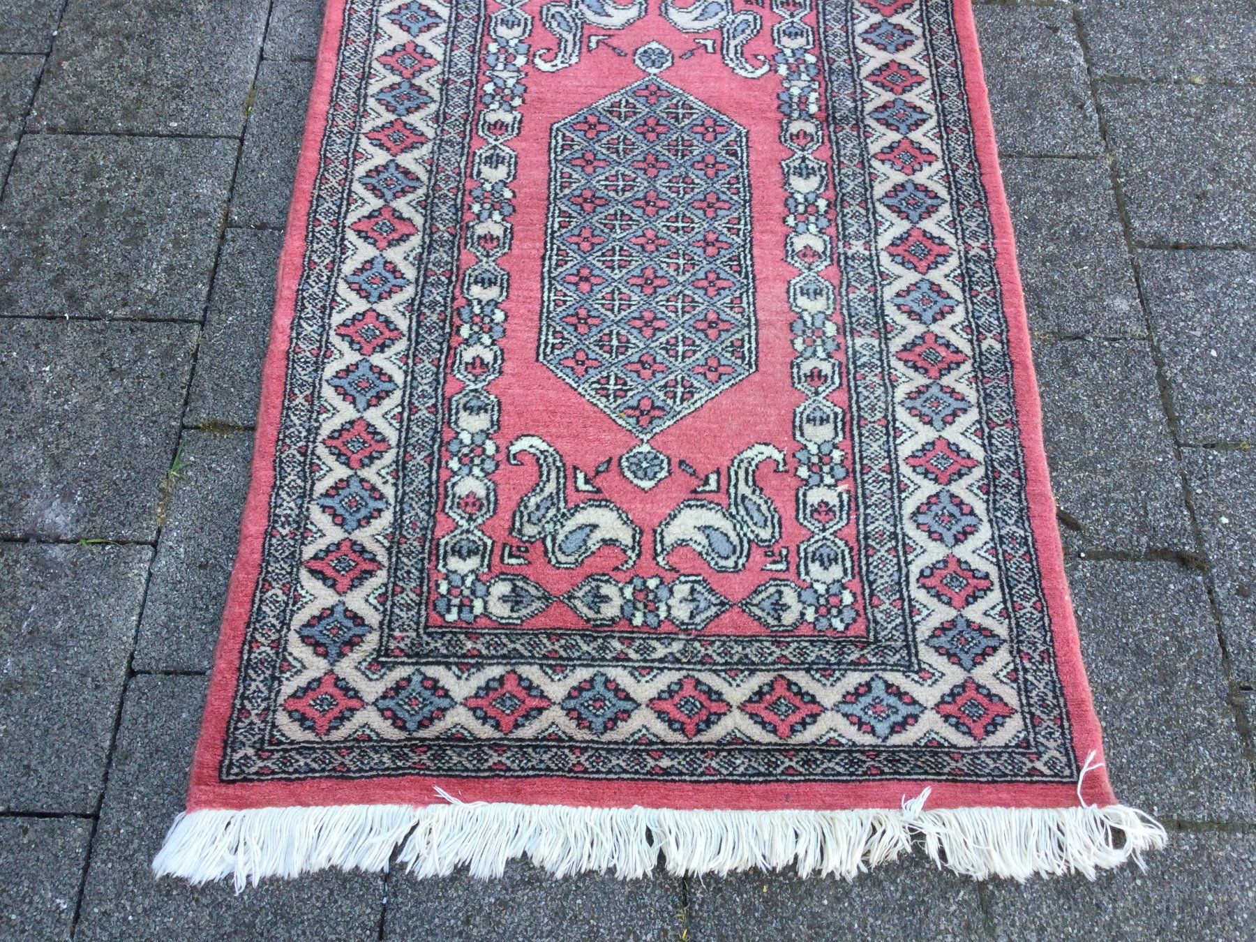 Tappeti: Kleiner gebrauchter Teppich – Usato da Wangen SZ venduto da kuriosum12 2