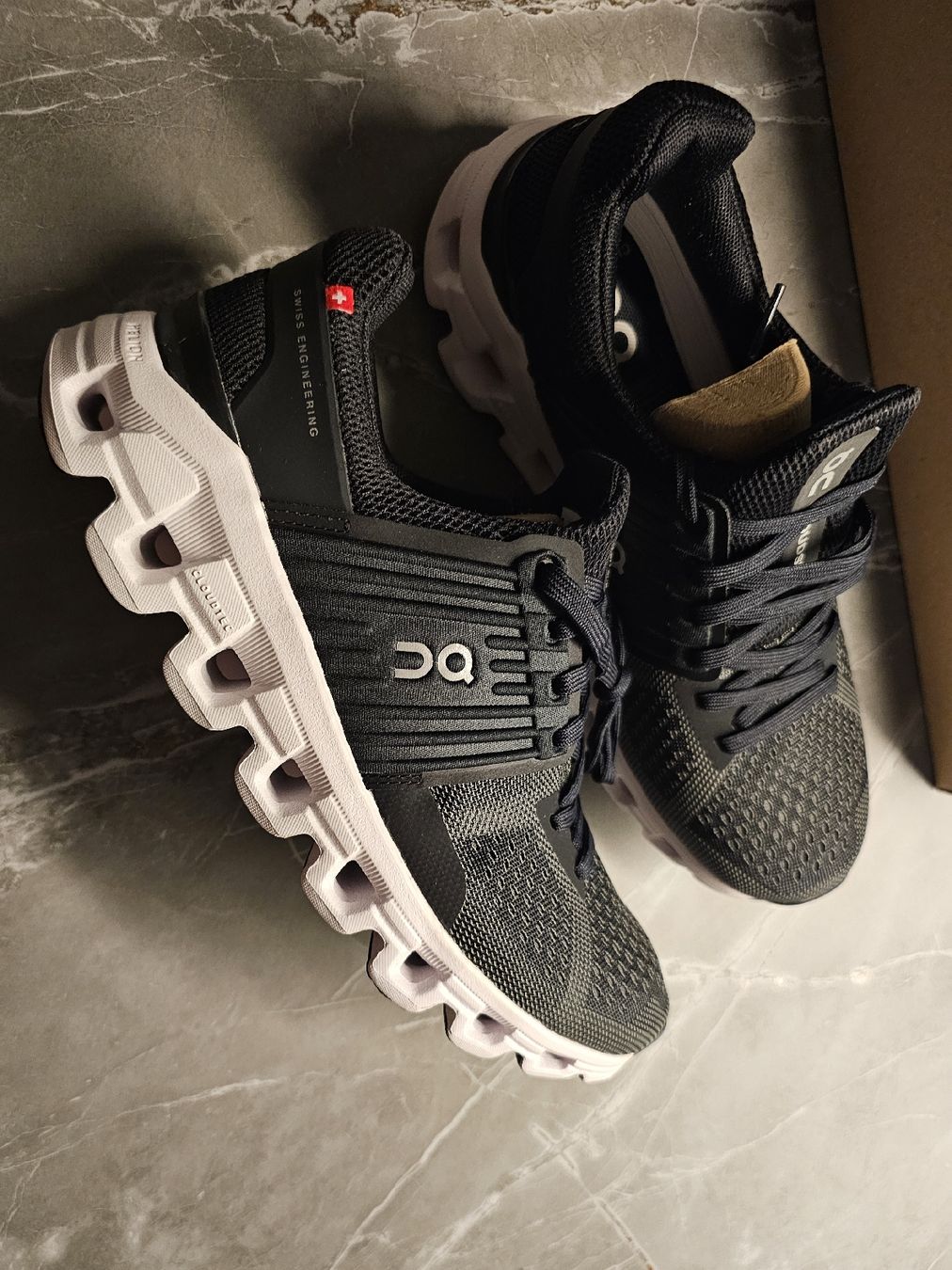 On Damenschuhe: On Schuhe – Neu und originalverpackt aus Baar von Sascha12333 4