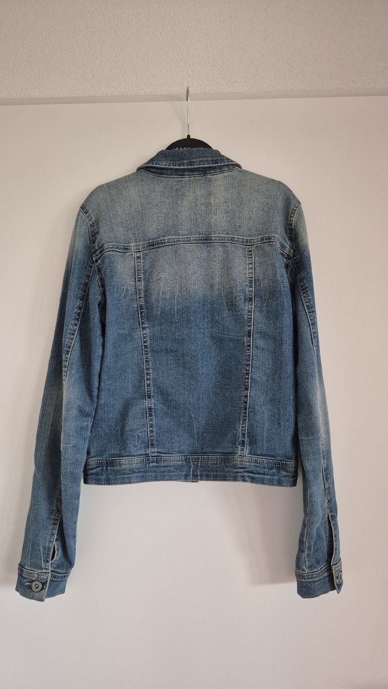 Only Giacche: Veste en jeans – Usato da Villars-sur-Glâne venduto da ninisabri 1