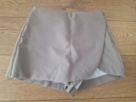 Zara Hosenrock Damen Grösse S grau/braun neuwertig