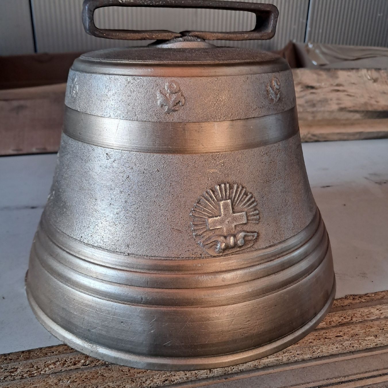Campanacci mucche: ALTE BARINOTTO GLOCKE  – Usato da Murten venduto da SHETHOF 1