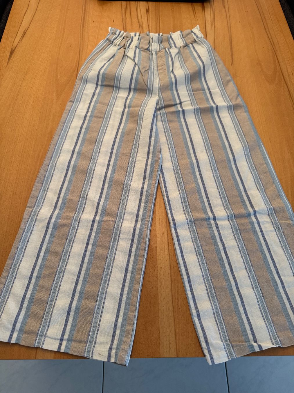 Mango Pantaloni: Plunderhose Gr. 164 – Nuovo (secondo la descrizione) da Wohlen AG venduto da shoppi1