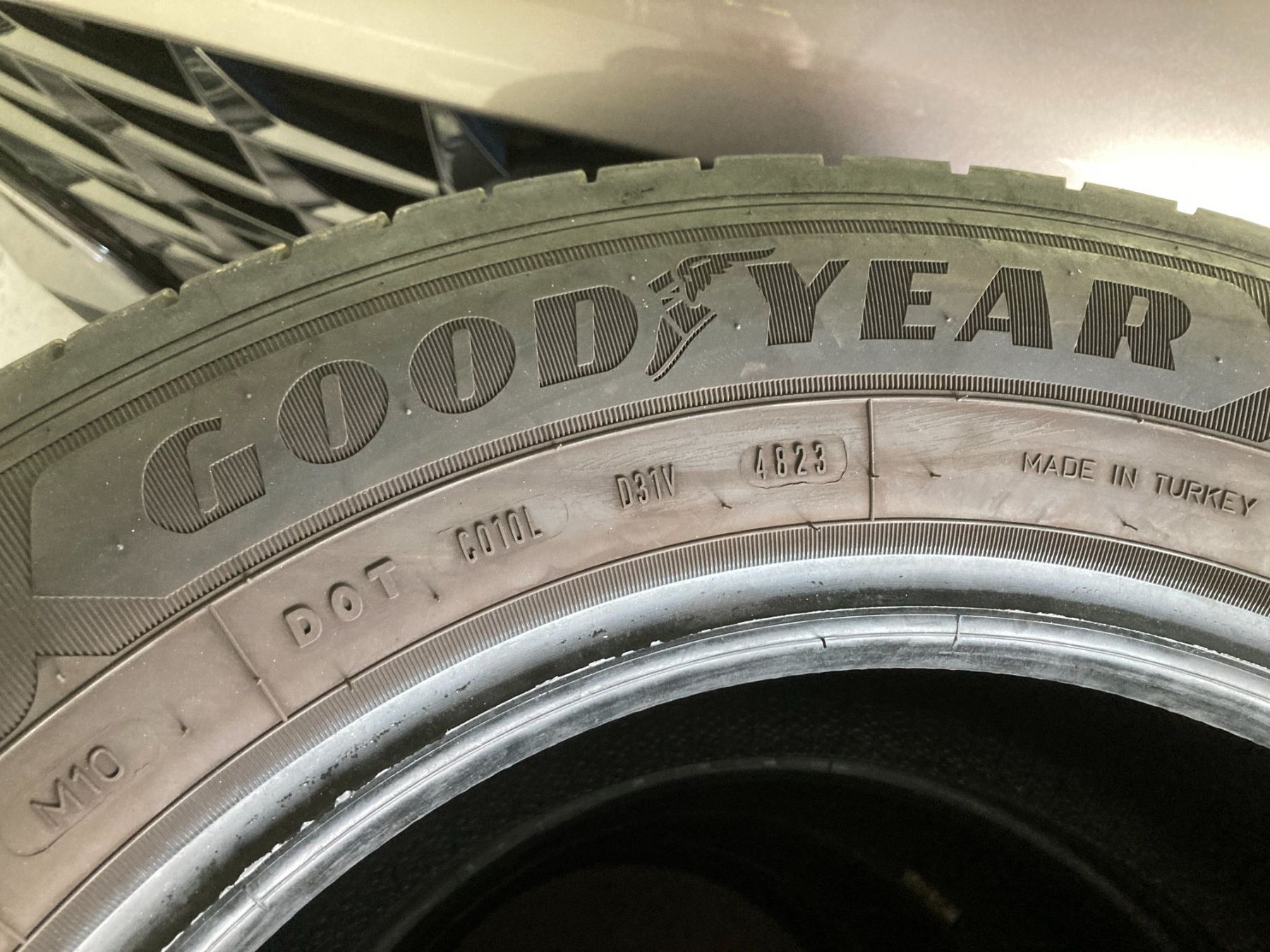 Continental Pneus & Kompletträder: 215/65R16 C Sommerpneu Good Year – Neu (gemäss Beschreibung) aus Cham von WB2223 1