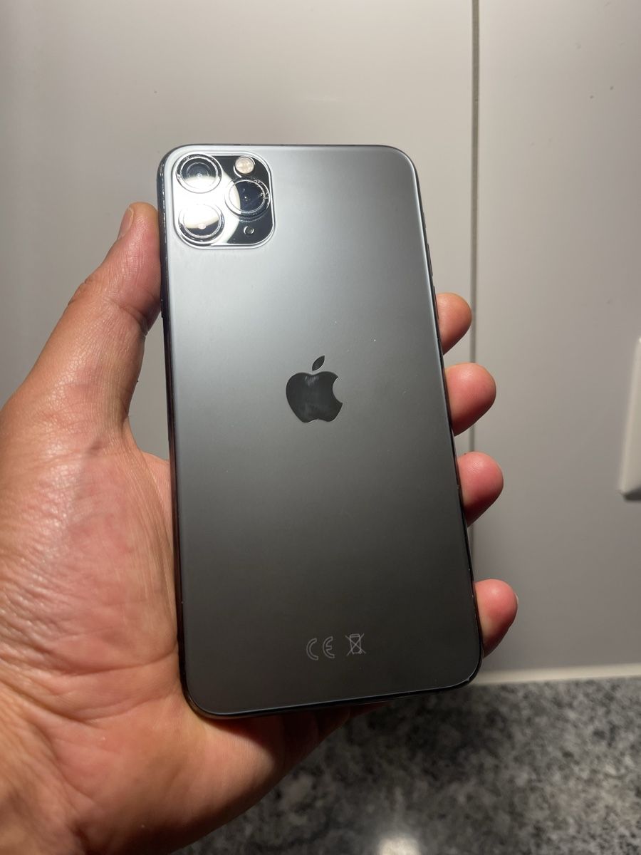 Apple Handys / Smartphones: IPhone 11 Pro Max – Defekt aus Biel/Bienne von ham_wf9n