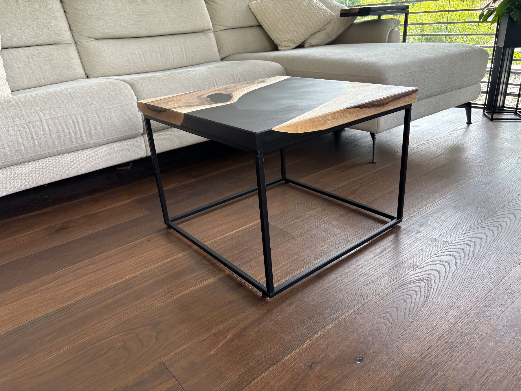 Tavoli: Couchtisch / Epoxidharz Tisch / Rivertable / Salontisch – Nuovo (secondo la descrizione) da Grellingen venduto da fablo_design 2