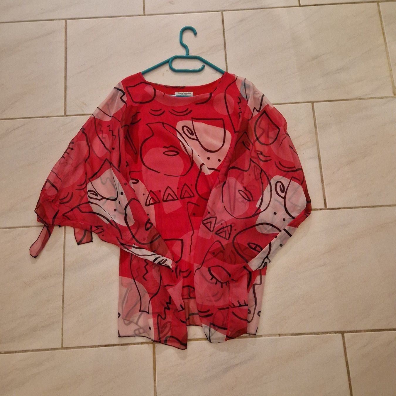 Camicette: Damenbluse New Collection – Usato da Arni AG venduto da kurtrmeier