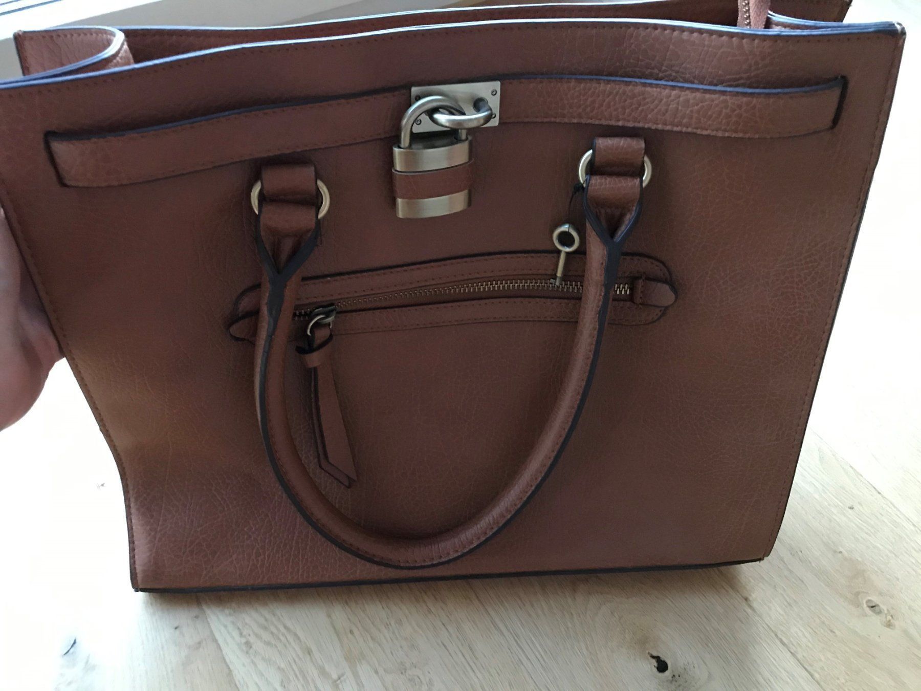 Borse da donna: Warehouse: Braune Tasche – Nuovo (secondo la descrizione) da Zürich venduto da LisM. 2