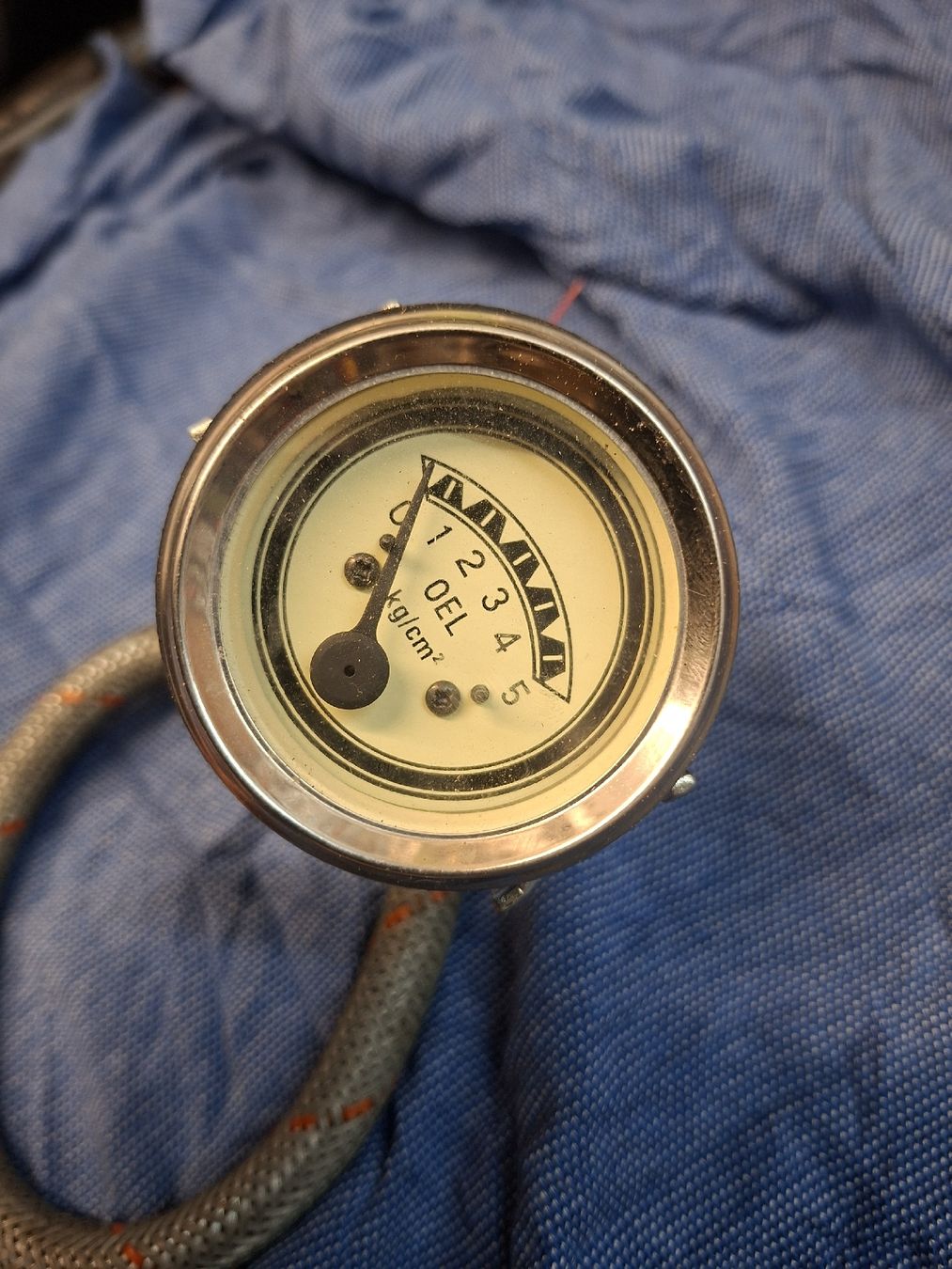 Altro per industria metallurgica: Öldruckmanometer Bührer Oldtimer 52mm – Usato da Aeschau venduto da Elu2000