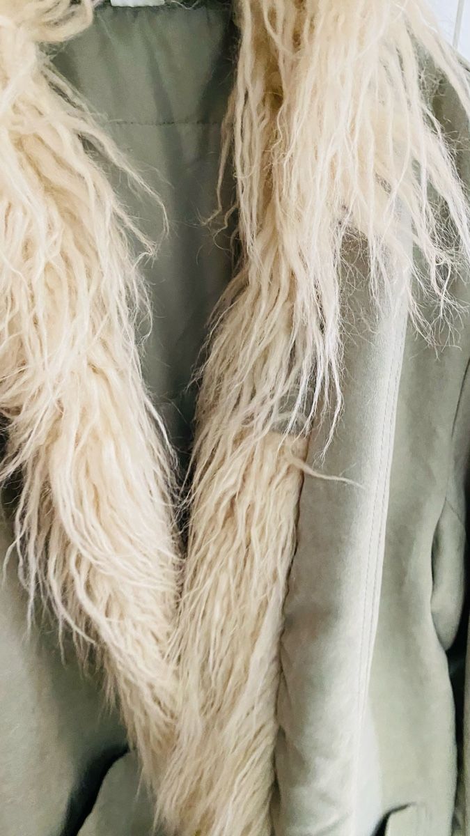 H&M Cappotti: Leichte Wildlederjacke imitat mit Kunstfell Gr. S – Nuovo (secondo la descrizione) da Killwangen venduto da Fefy 1