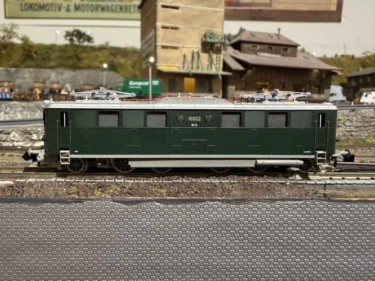 Lemaco Modellini di ferrovie: Lemaco SBB Ae 4/6 10802 Digital – Usato da Pfäffikon ZH venduto da HR89