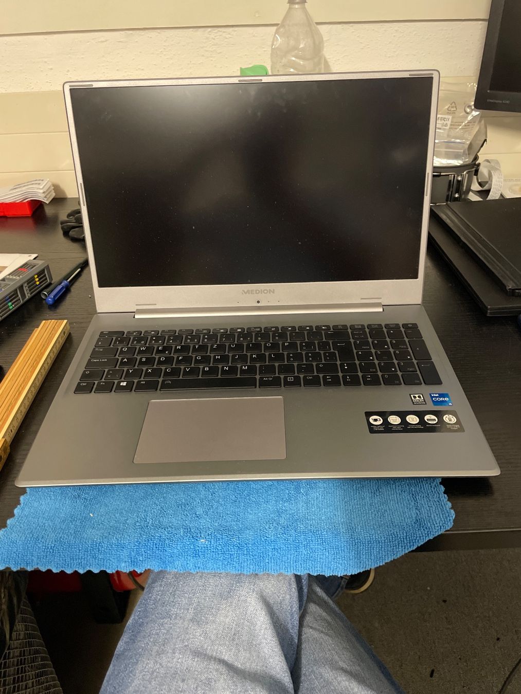 Medion Notebook: Medion Laptop Def ab 1CHF – Usato da Abtwil sg venduto da Kueng.MultiOutlet
