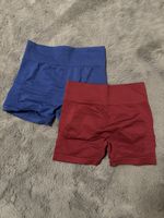 2x Seamless Yoga Shorts Size M, Blue and Red