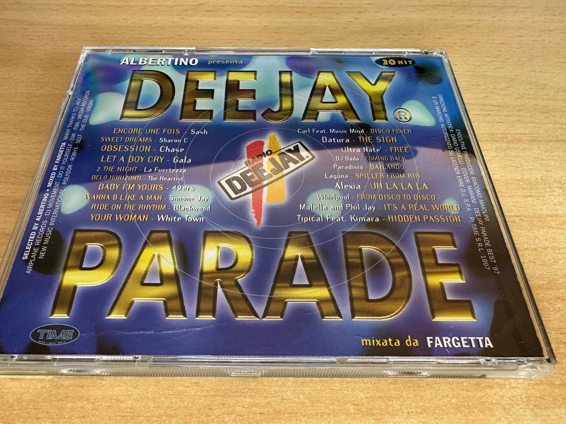 CD: Various – Deejay Parade – Usato da Rikon im Tösstal venduto da Alpenmutz 1