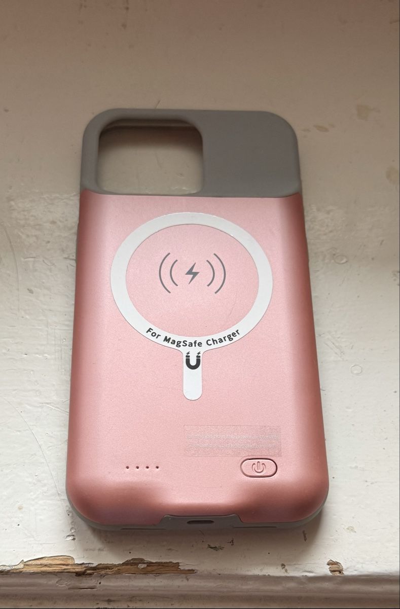 Covers & Schutzfolien: I Phone 15 Pro Max Akku Hülle – Neu (gemäss Beschreibung) aus Oeschgen von Mich_elle