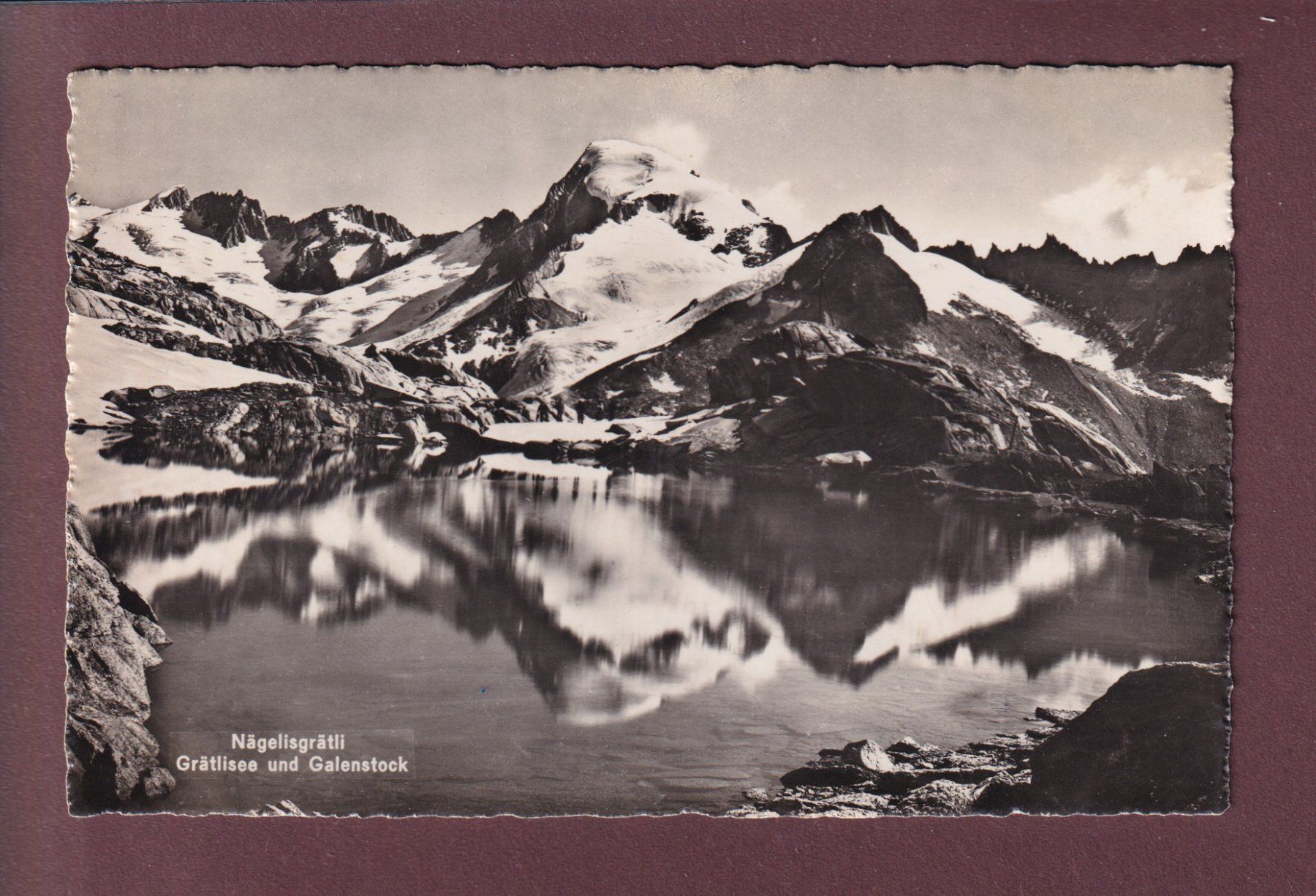 Cartoline postali: NÄGELISGRÄTLI - Galenstock - Feldpost – Usato da Pully venduto da nicecards
