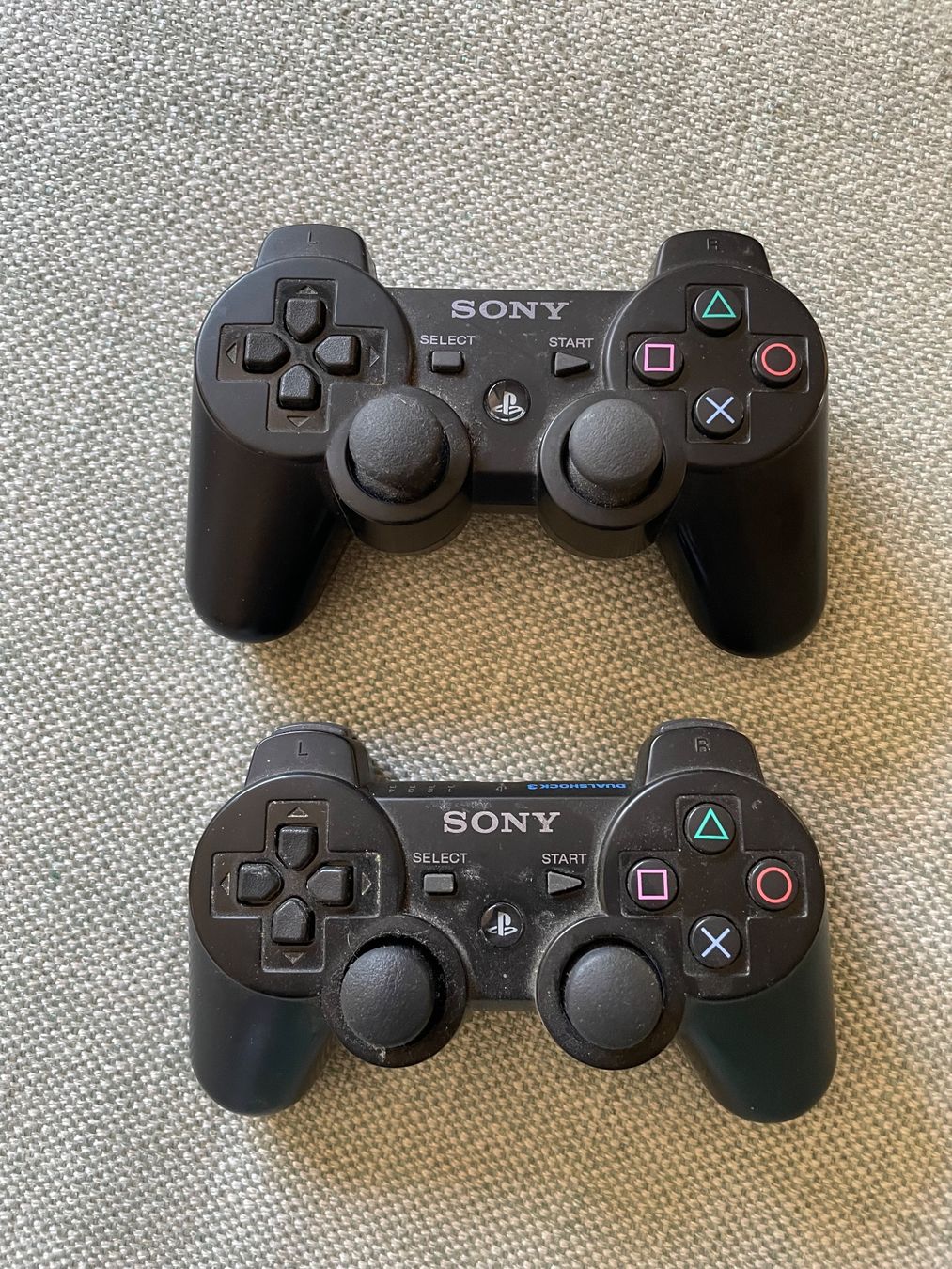 Sony Console: PS 3 Superslim / 21 Spiele / 2 Controller – Usato da Basel venduto da pfo_jhp9 1