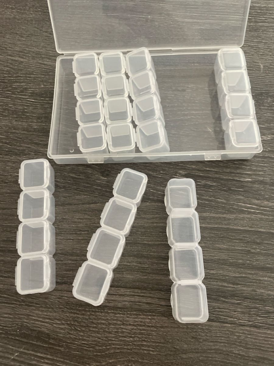 Contenitori & Simili: Sortierbox transparent mit 28 Einzelfächern – Nuovo (secondo la descrizione) da Glattpark (Opfikon) venduto da Rusalkaa 2