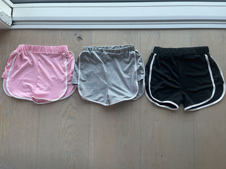 NEU 3x Mädchen Shorts, Gr. 7-8 Jahre, Sommer,