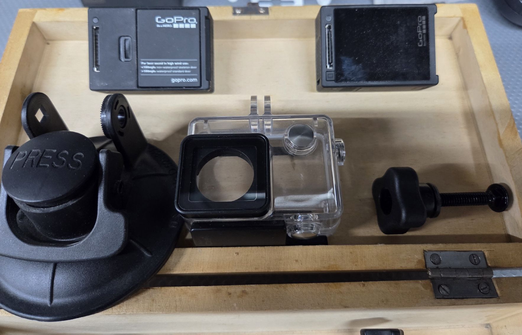 Gopro Action Cam: GoPro Hero 3 & Hero 4 Paket – D'occasion à Oberhasli par General-Dealer 3