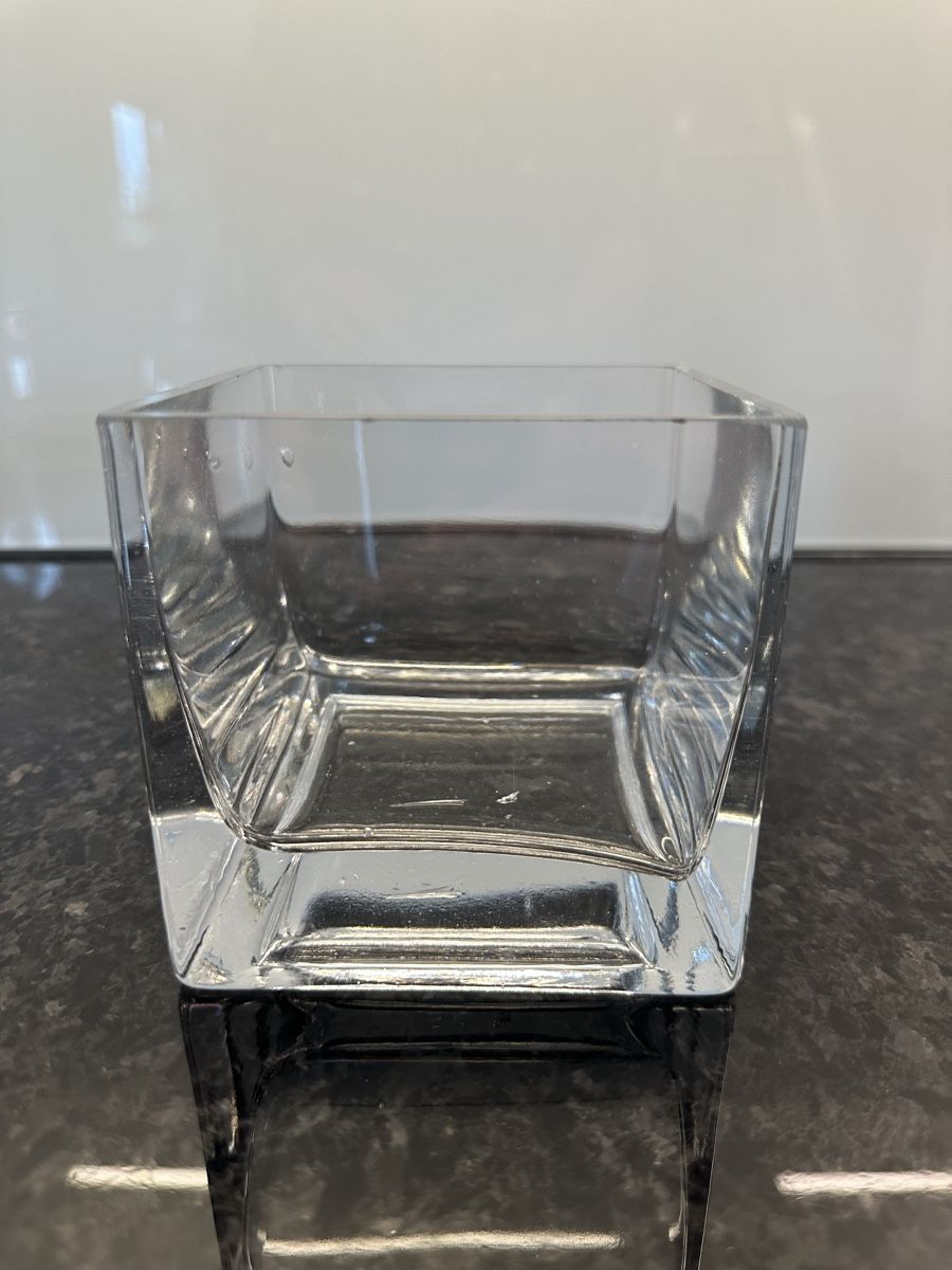 Vase & Récipients: 3 Blumenvase quadratisch  – D'occasion à Zürich par von_7vbl 2