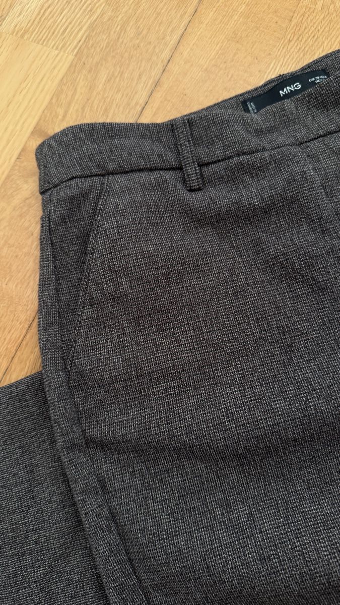 Mango Pantaloni: Mango cropped chocolate tailored trousers, size 38 – Nuovo (secondo la descrizione) da Zürich venduto da ana_782l 4