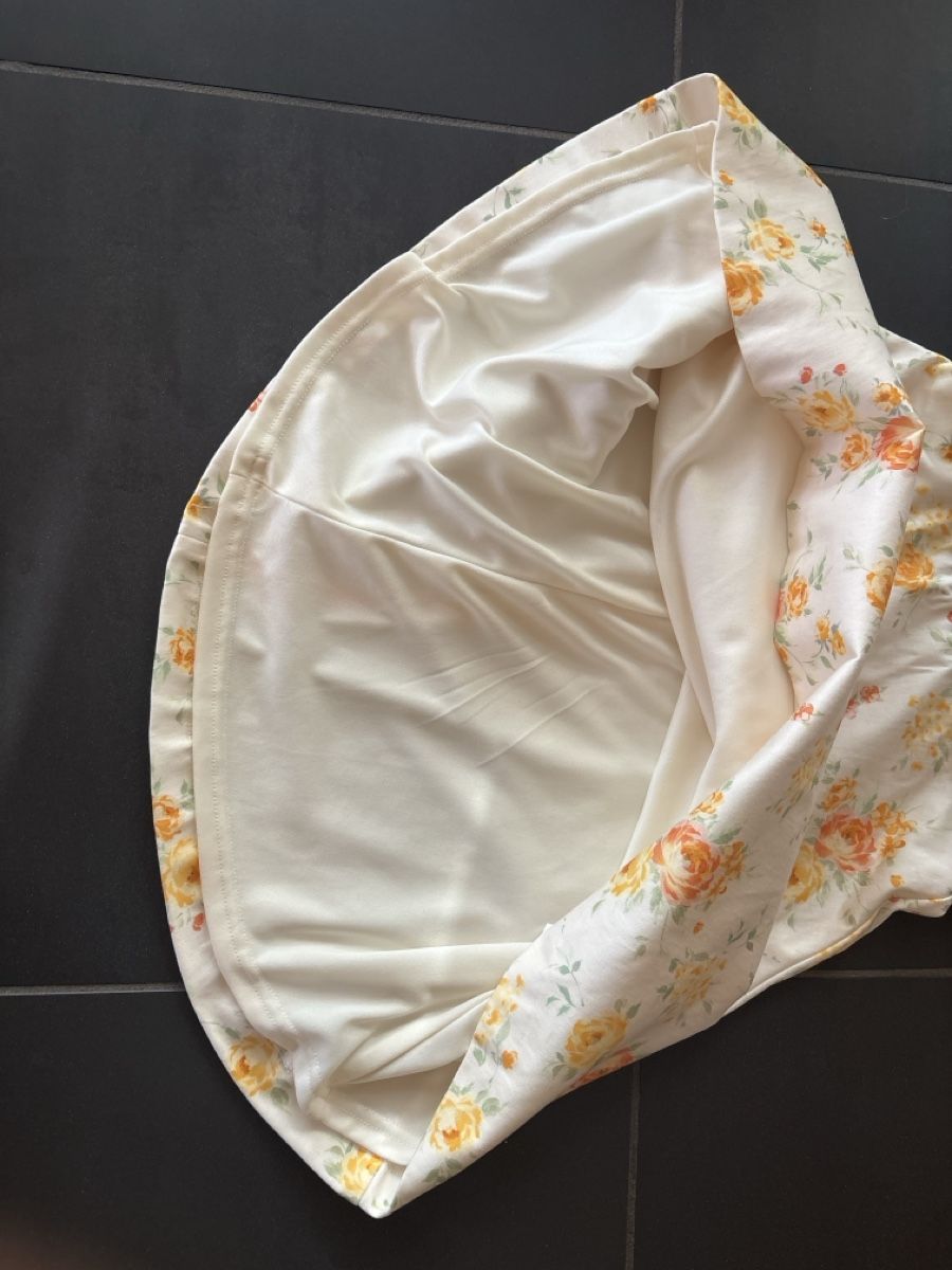 Zara Vestiti & Gonne: Kleid Zara geblümt Grösse XS – Nuovo (secondo la descrizione) da Knonau venduto da ReMaaaan 2