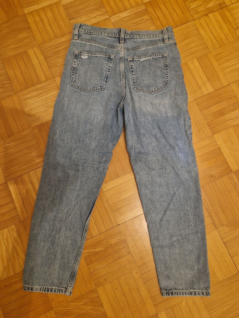 Gap Jeans: Coole GAP Mom Jeans, Grösse 28/6 – Neuf avec emballage d'origine à Schönenwerd par dia_85tj 3