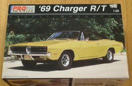 REVELL MONOGRAM PRO MODELER '69 DODGE CHARGER R/T 1:25
