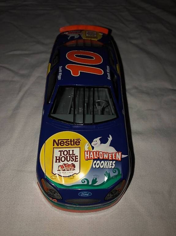 Modellini d'auto: FORD Taurus Nascar 1:24 – Usato da Champéry venduto da jaquin57 1