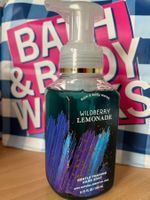 Bath & Body Works - Foaming Hand Soap, Wildberry Lemonade