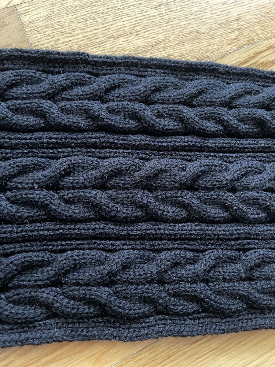 Foulard & Sciarpe: Schal Schicker Winter Schal, schwarz, mit Pelzbommel – Usato da Rüschlikon venduto da Lajniii 9