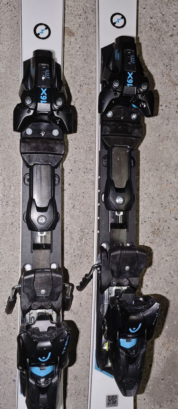 Head Sci: Head Worldcup Rebels e-SL Ski 158 cm mit Bindung 16X – Usato da paspels venduto da flydenkerer 8