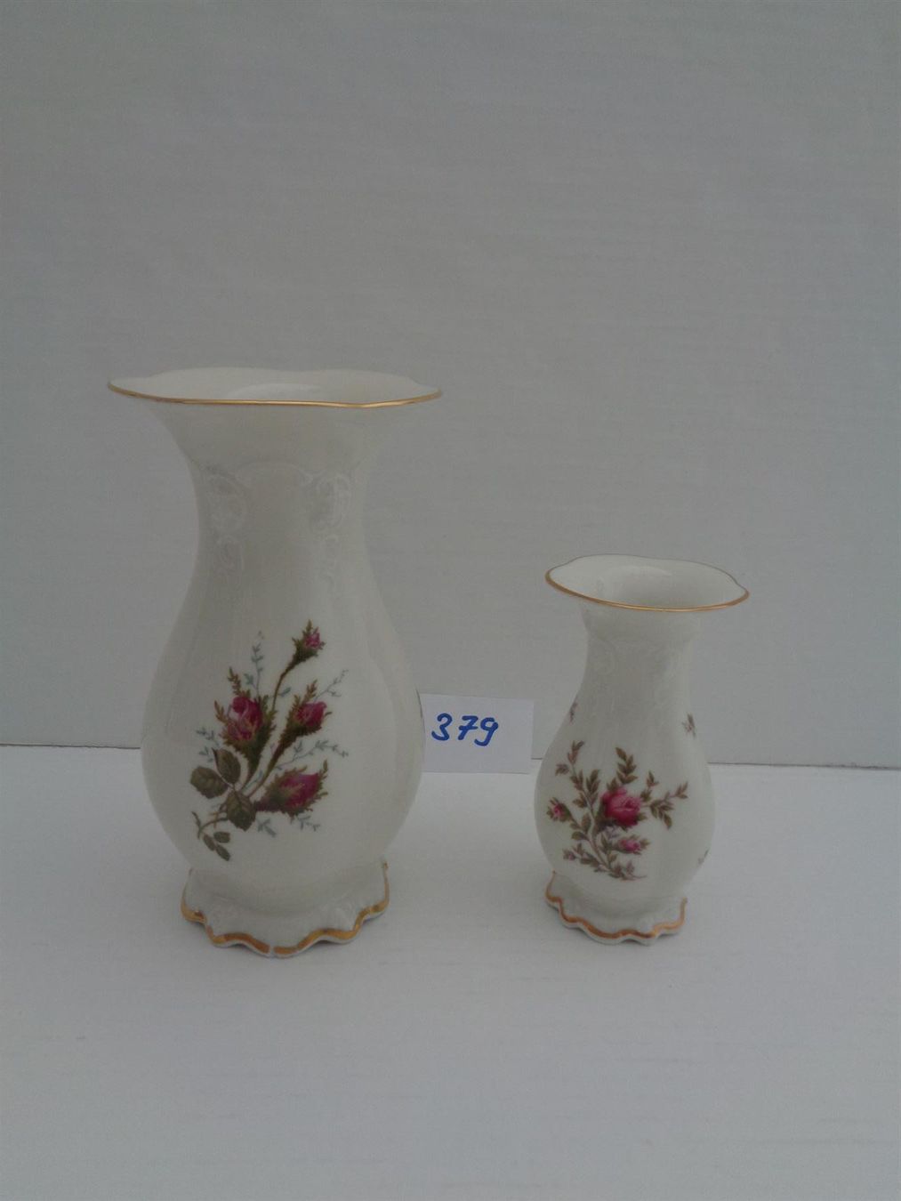 Rosenthal Vasi & Recipienti: 2 Vasen Rosenthal Moliere + Classic Rose – Usato da Chur venduto da omonia