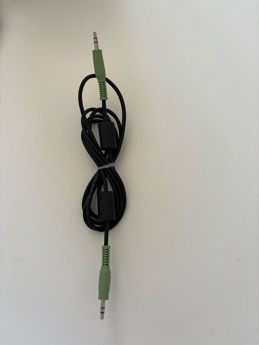 Kabel: Câble jack Audio  – Gebraucht aus La Chaux-de-Fonds von DANIELA19961996