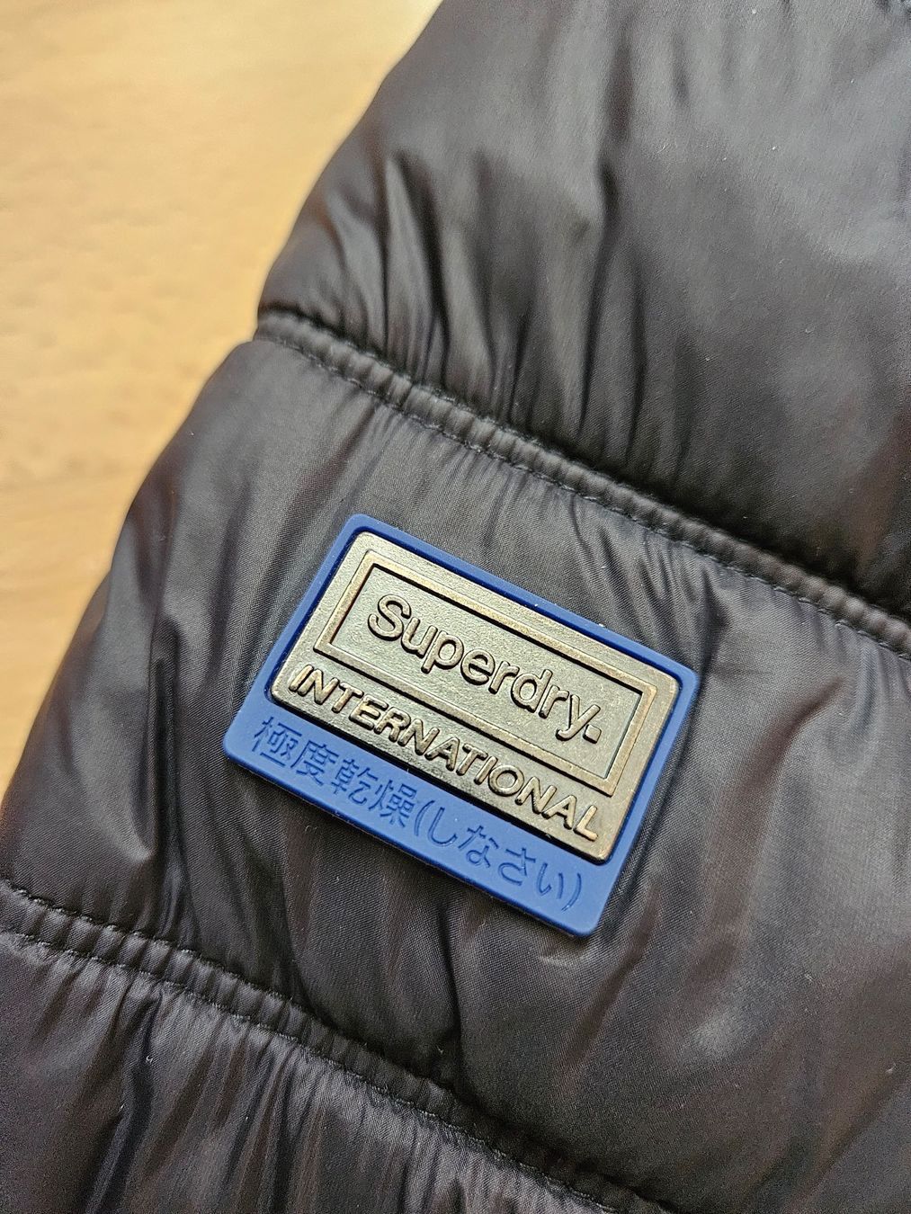Superdry Jacken: Steppjacke Superdry schwarz – Gebraucht aus Luzern von DaSi9354 3